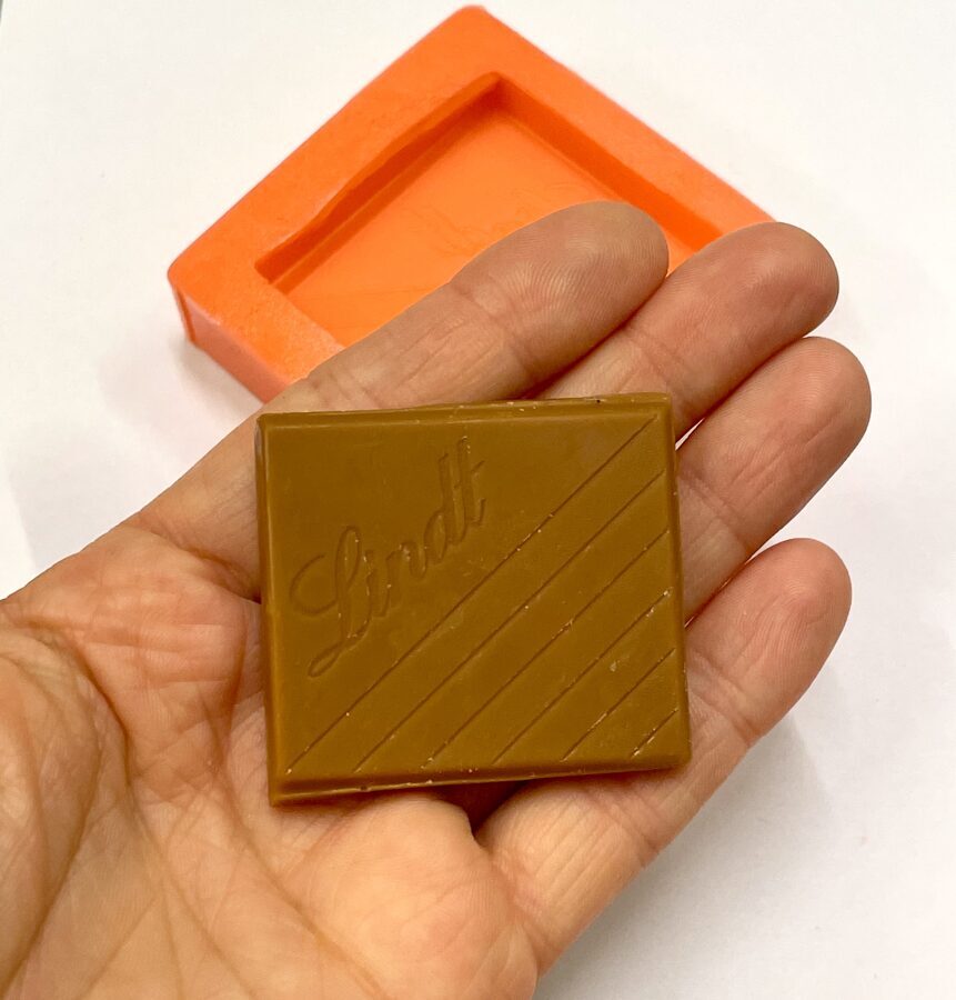 3D Chocolate Piece Silicone Mold (Large)